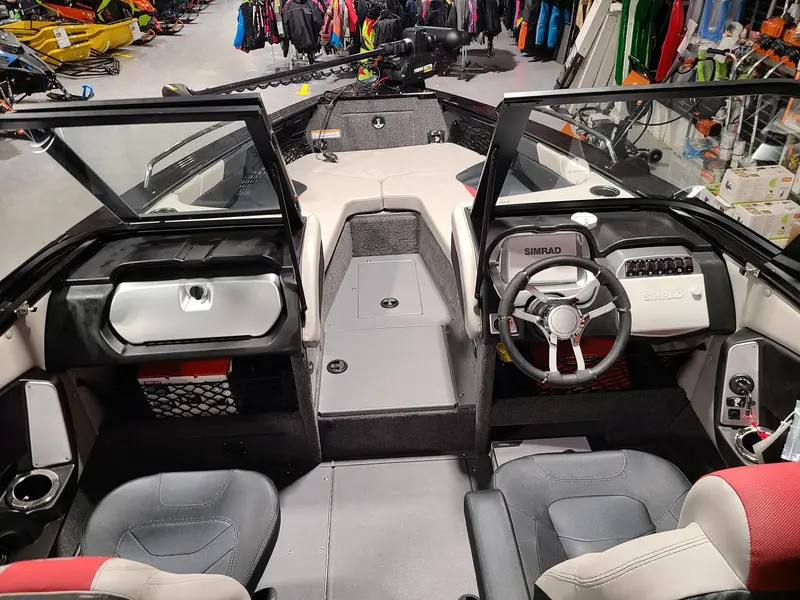 2023 Princecraft PLATINUM SE 190