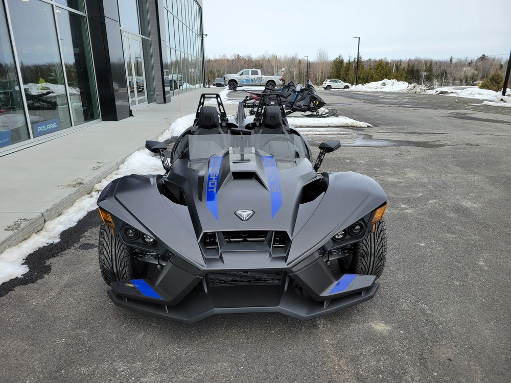 Slingshot R 2023 alt