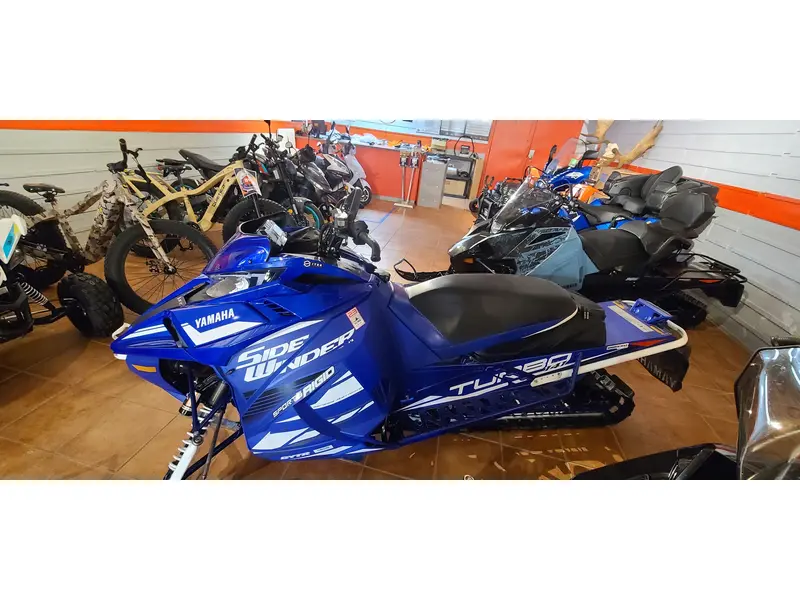 2019 Yamaha SIDEWINDER XTX LE