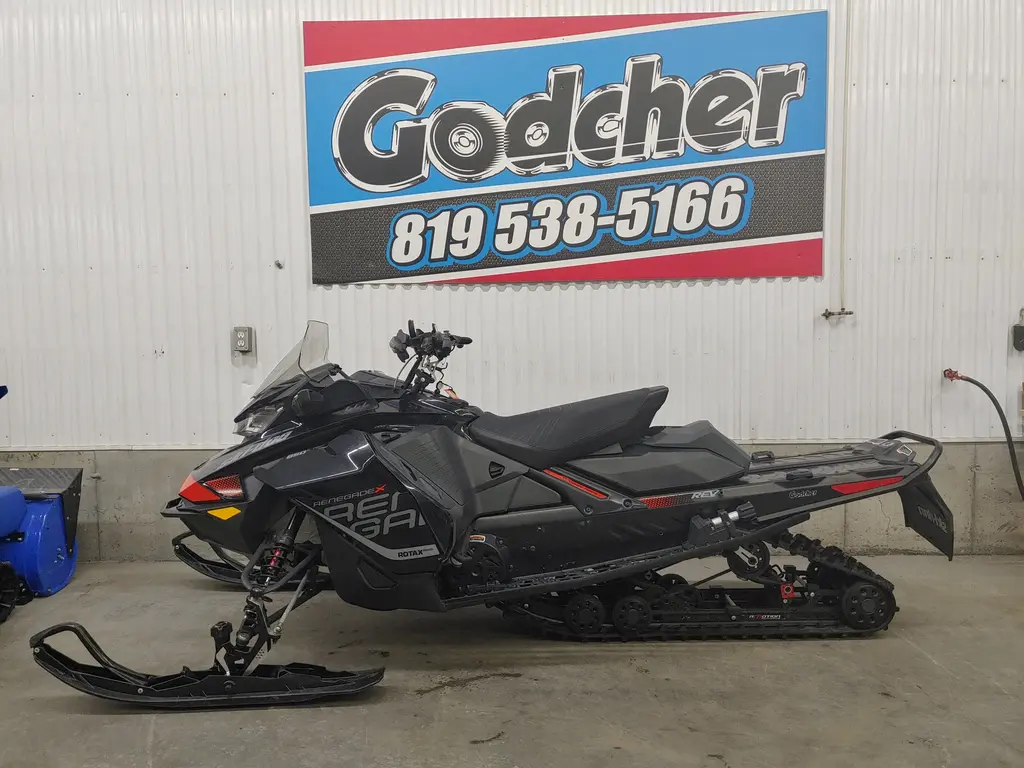 Ski-Doo Renegade X 850 E-TEC  2018