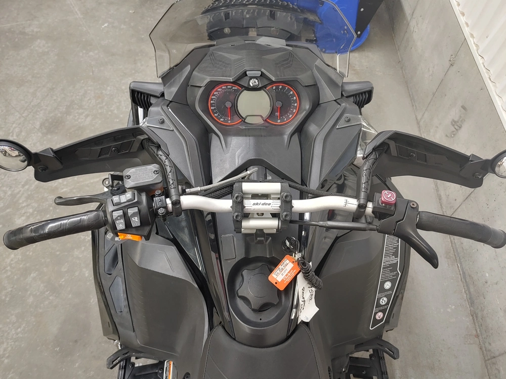 Ski-doo Renegade X 850 E-tec 2018 alt