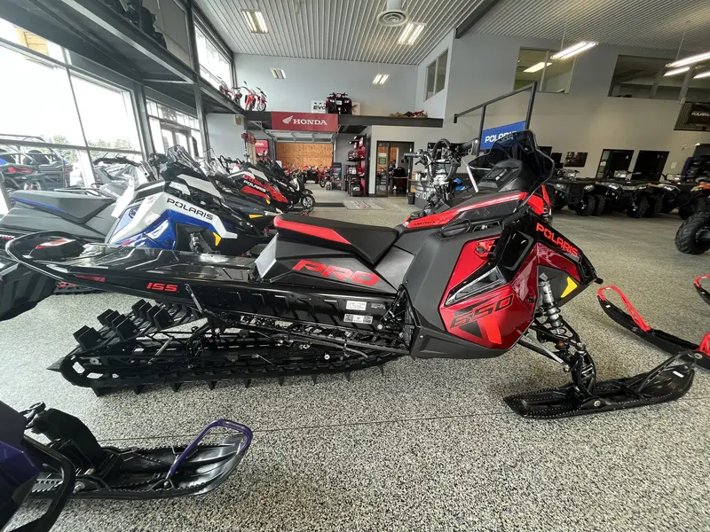 2023 Polaris 650 PRO RMK MATRYX 155 CHENILLE 15X155X2.75''