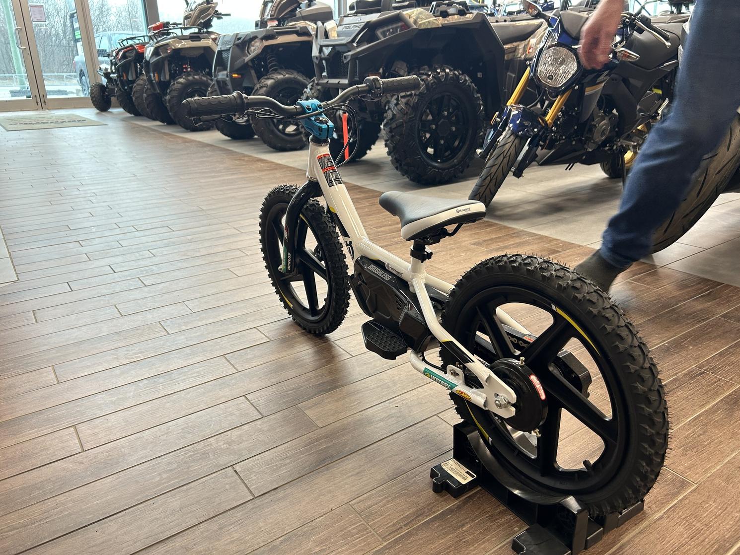 husqvarna replica edrive