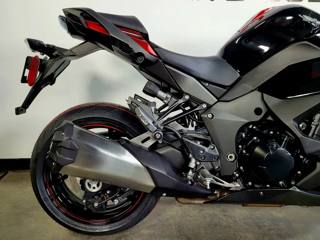 kawasaki ninja z1000 2023