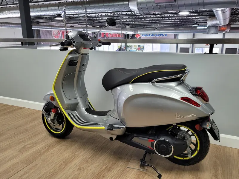 2022 VESPA ELETTRICA 70KM/H 💯électrique⚡