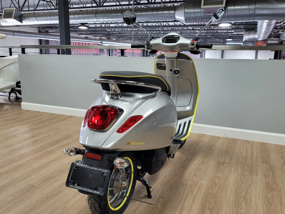 Vespa Elettrica 70km/h 💯électrique⚡ 2022 alt