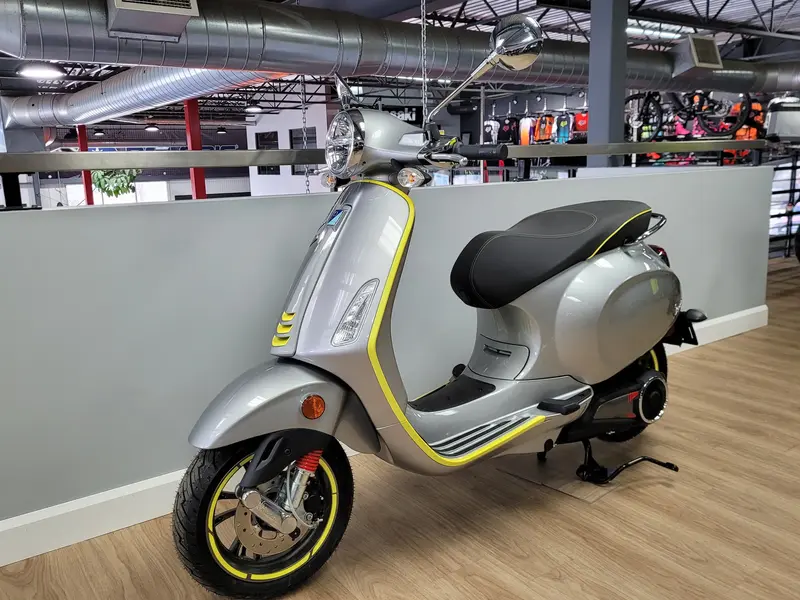 2022 VESPA ELETTRICA 70KM/H 💯électrique⚡