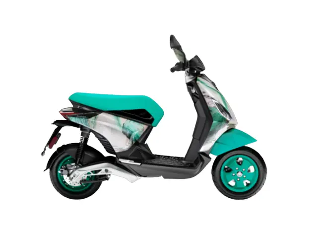 2022 Piaggio 1 Active Feng Chen Wang thumbnail 2