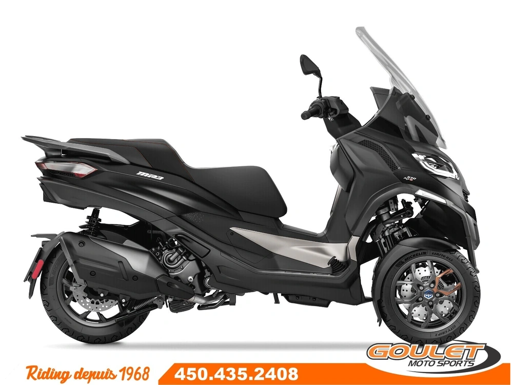 Piaggio Mp3 530 Hpe Exclusive Nero Meteora 2024 alt