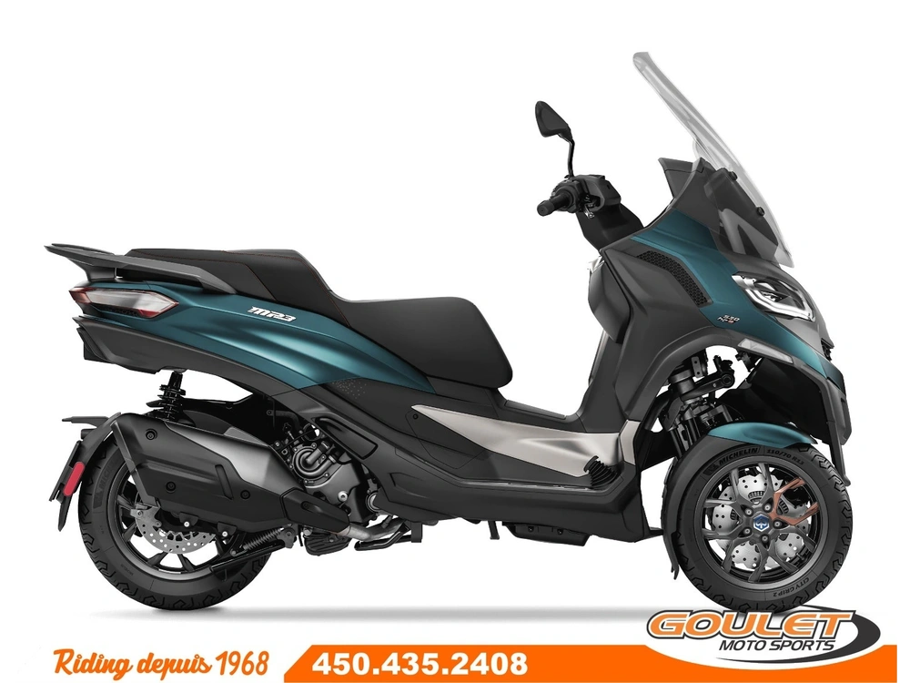 Piaggio Mp3 530 Hpe Exclusive Nero Meteora 2024 alt