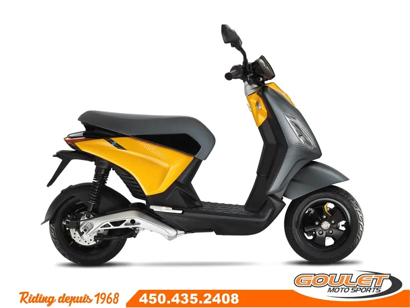 2022 Piaggio ONE ACTIVE  100% Électrique ARCTIC MIX