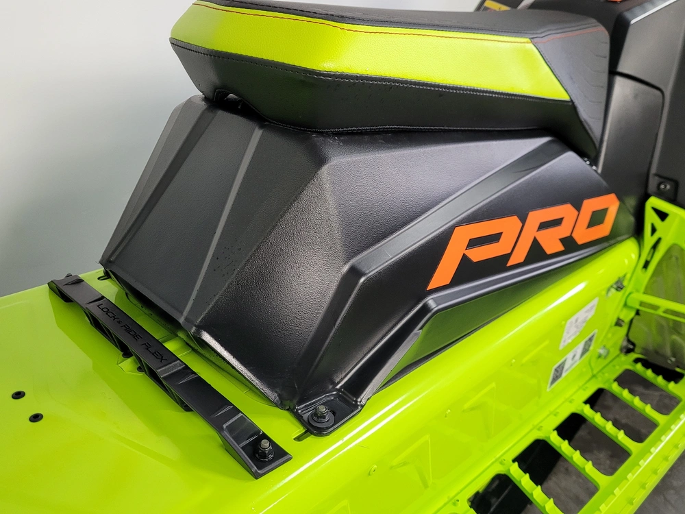 2023 Polaris Pro Rmk Boost Slash 155 alt