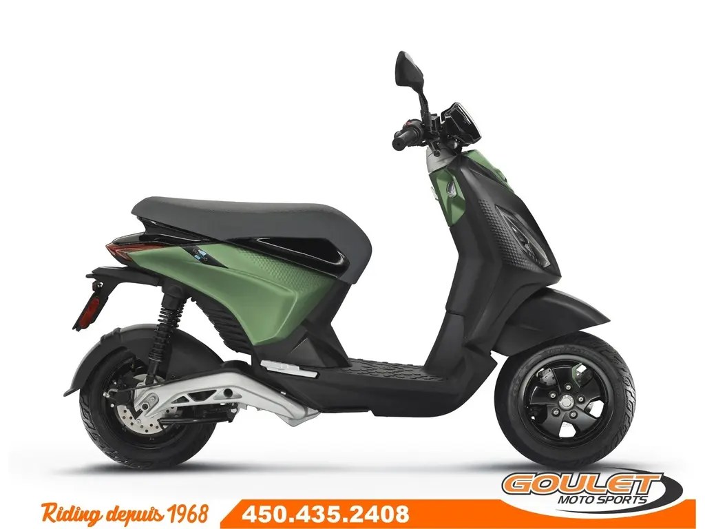 Piaggio ONE ACTIVE  100% Électrique FOREST MIX 2023