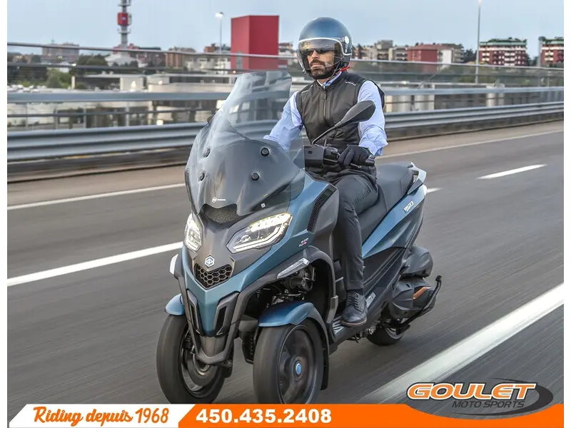 2024 Piaggio MP3 530 HPE EXCLUSIVE NERO METEORA