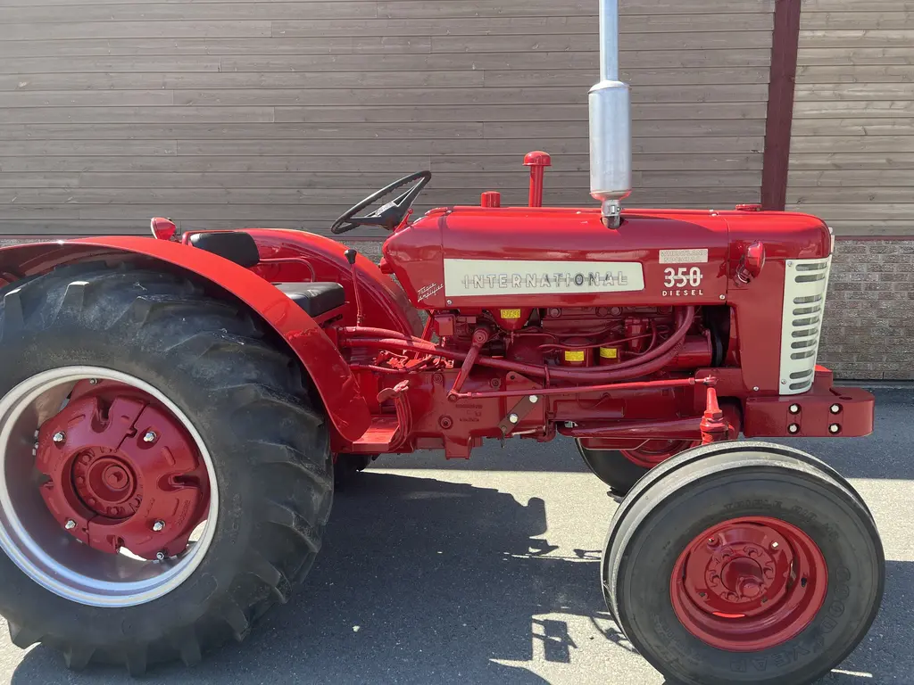 1958 International Harvester 350