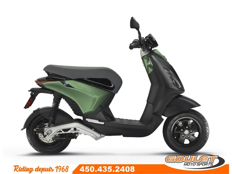 2022 Piaggio ONE ACTIVE  100% Électrique ARCTIC MIX