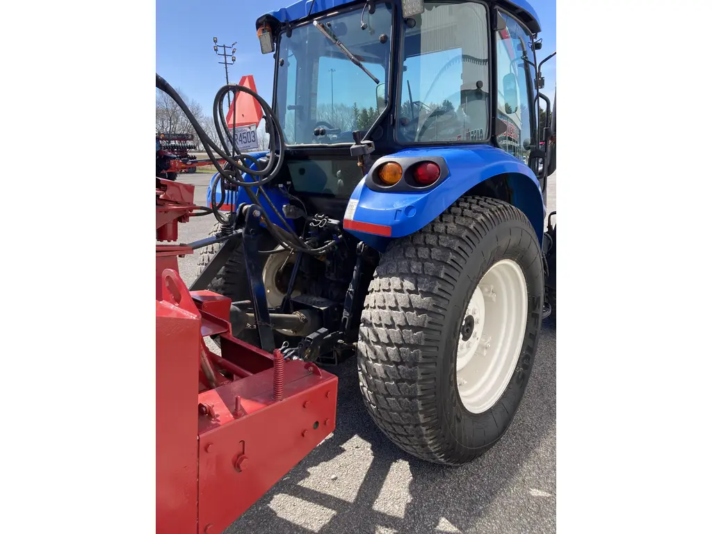 New Holland T4.75 2013