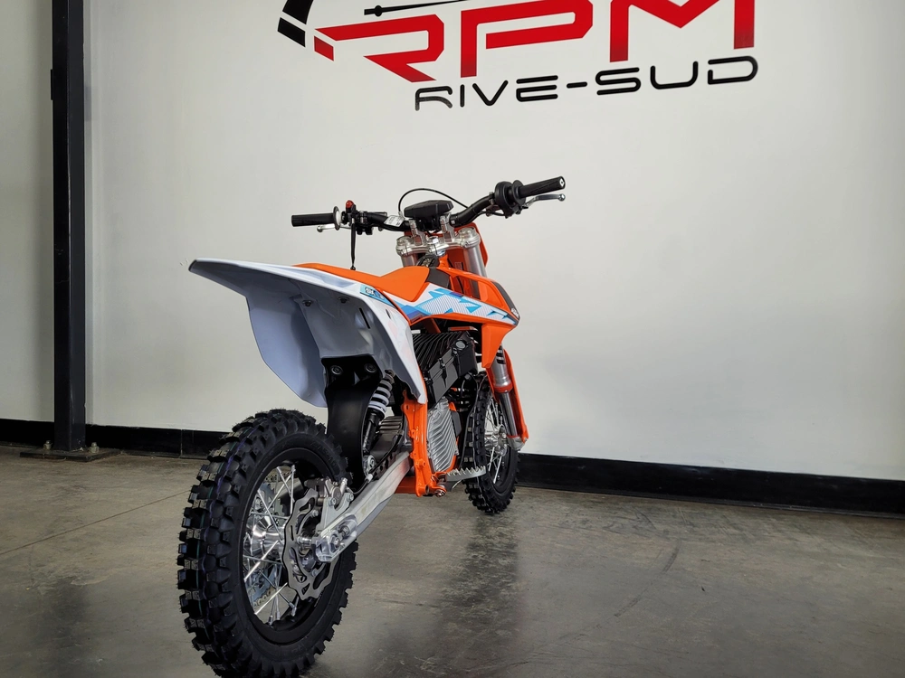 2024 Ktm Sx-e 3 (3.9kw) *0.99% Sur 60 Mois alt