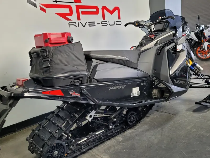 2022 Polaris 650 INDY VR1 129 DÉMO