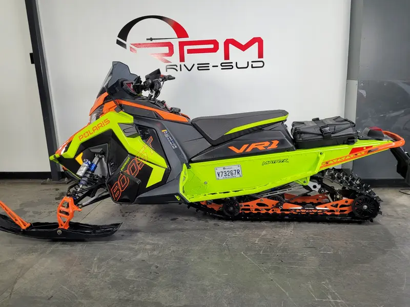 2023 Polaris 850 INDY PATRIOT BOOST VR1 137 DÉMO