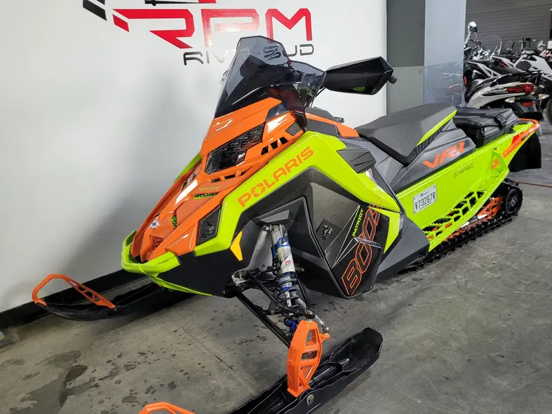2023 Polaris 850 INDY PATRIOT BOOST VR1 137 DÉMO