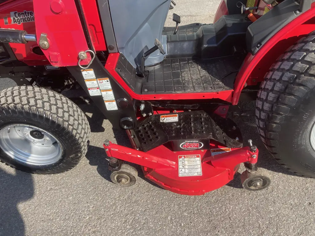 Mahindra Max26XL 2016