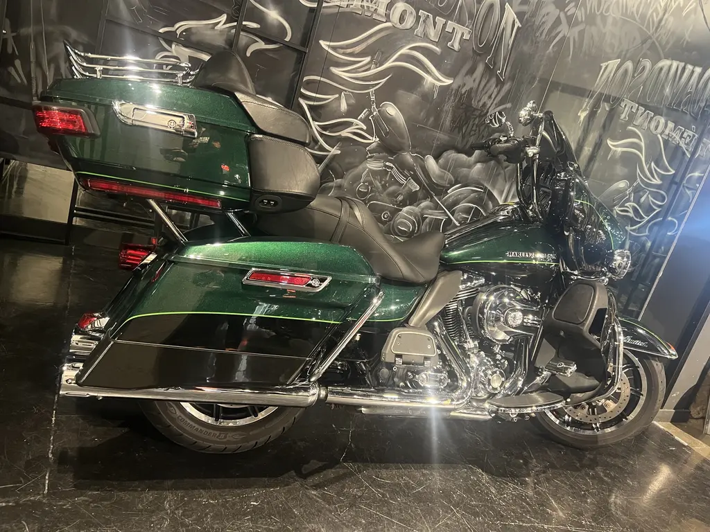 Harley-Davidson Electra Glide Ultra LimitedFLHTK 2015