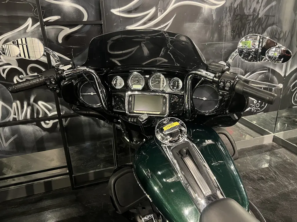 Harley-Davidson Electra Glide Ultra LimitedFLHTK 2015