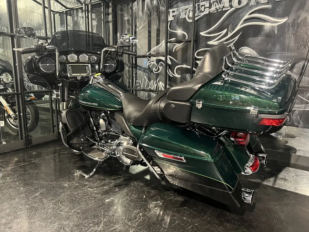 Harley-Davidson FLHTK Electra Glide Ultra Limited 2015