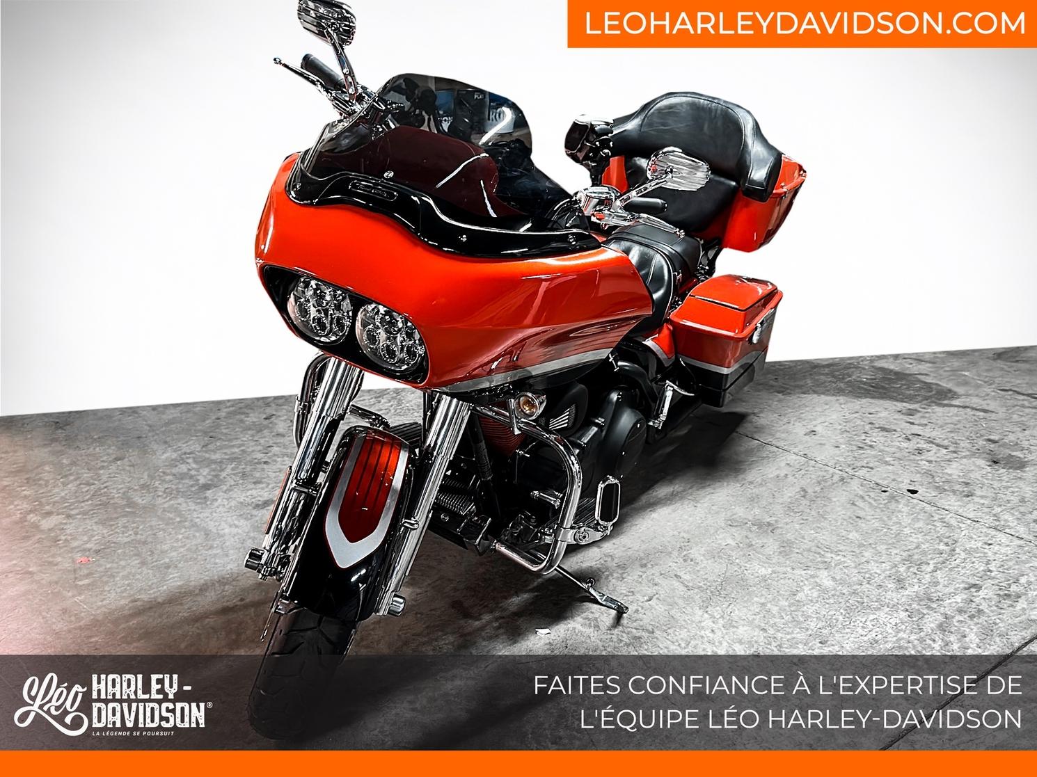 Harley-Davidson CVO-SE Road Glide 2009 - FLTRSE3