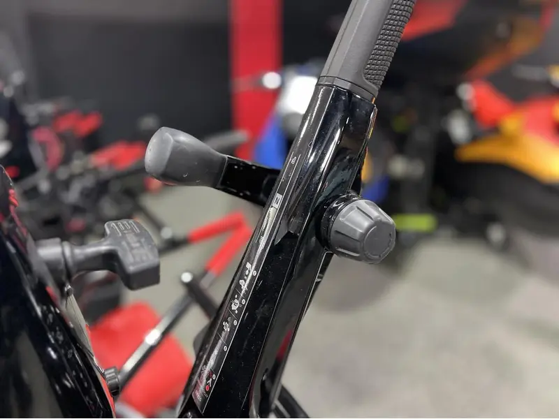 2024 Mercury 20 HP Pied Court (15 Pouces)