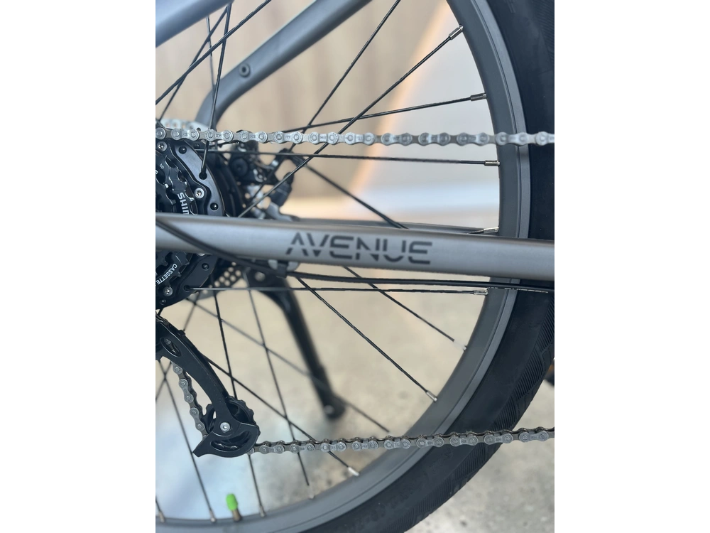 2022 Pedego 48v 14ah Avenue Classic 28" Mag Wheels alt