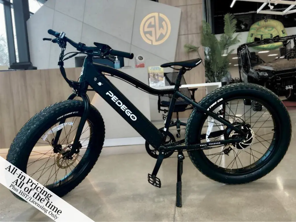2021 Pedego 48V 14Ah Trail Tracker Classic 26" - Blue Rim