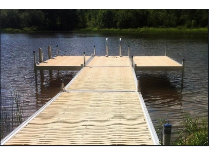 Quais Bertrand Sur Pieux None