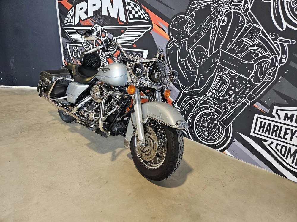 Harley-davidson Road King Classic Flhrc Phares Au Led 2007 alt