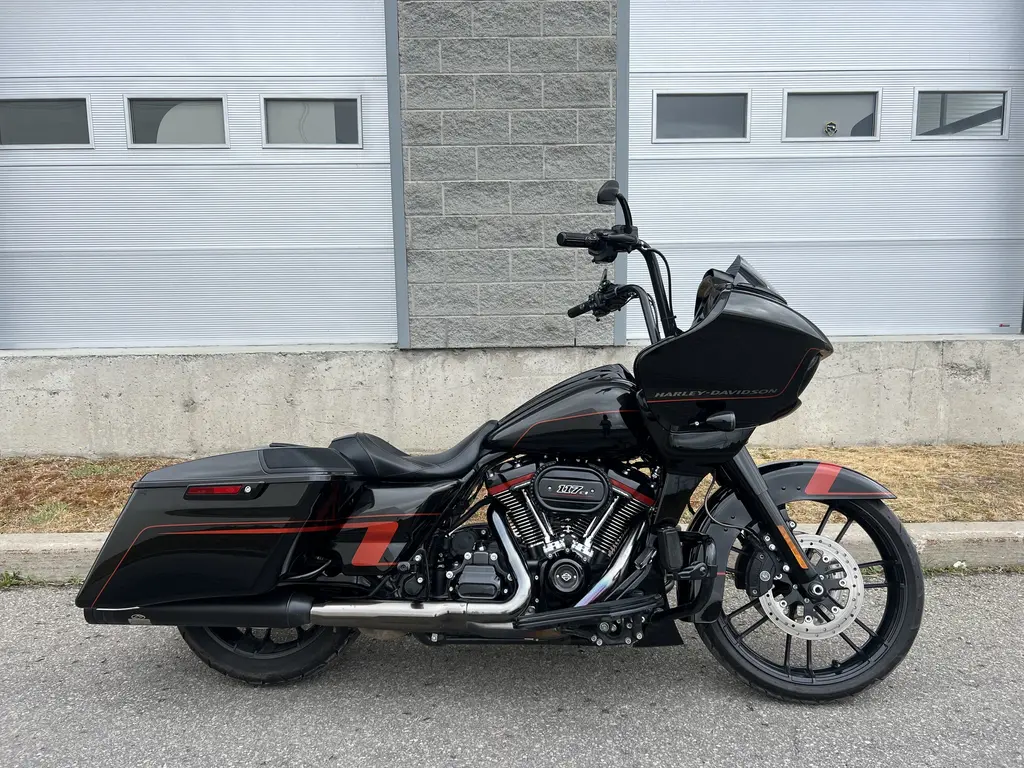 2018 Harley-Davidson CVO Road Glide CustomFltrxse