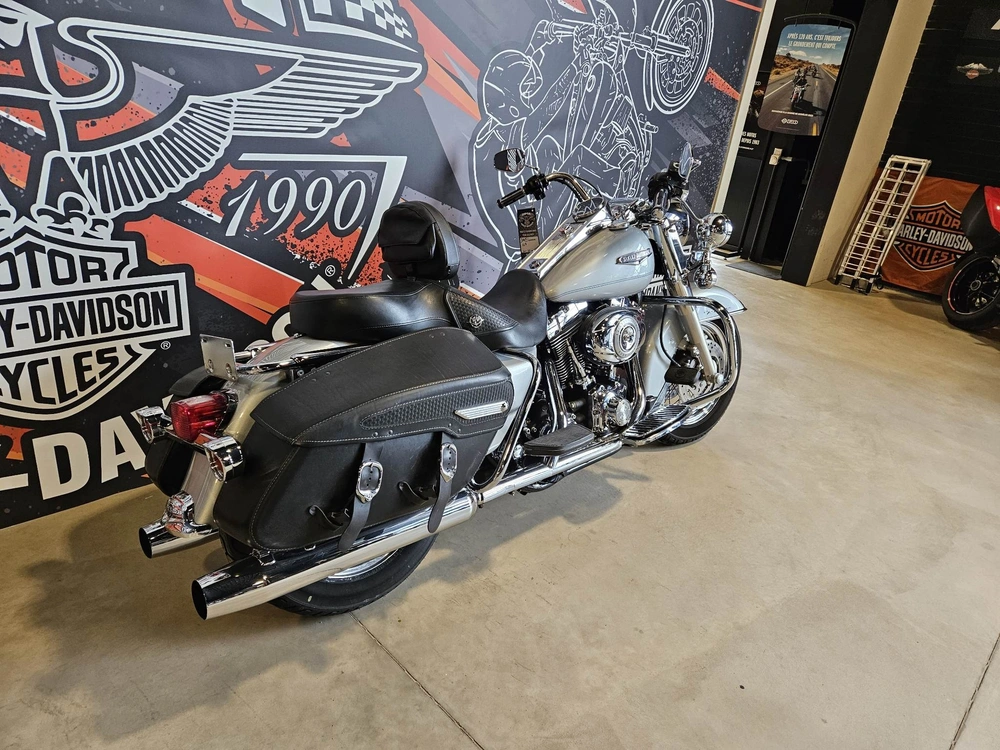 Harley-davidson Road King Classic Flhrc Phares Au Led 2007 alt