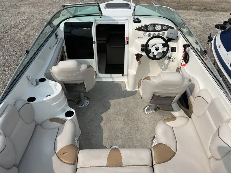 2001 Doral 230 CC
