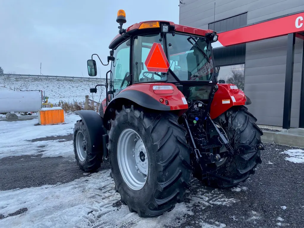 Case IH Farmall 105C 2018