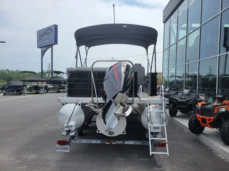 2022 Bennington 23 L Cruise