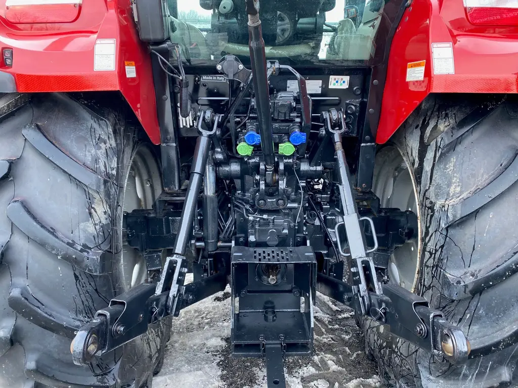 Case IH Farmall 105C 2018