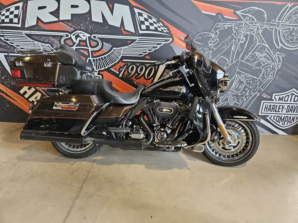 2013 Harley-Davidson FLHTK Ultra Limited 110e anniversaire