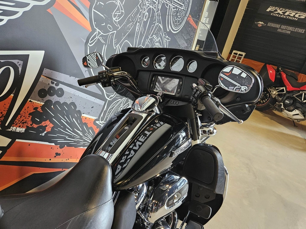 Harley-davidson Electra Glide Ultra Classic Flhtcu 2018 alt