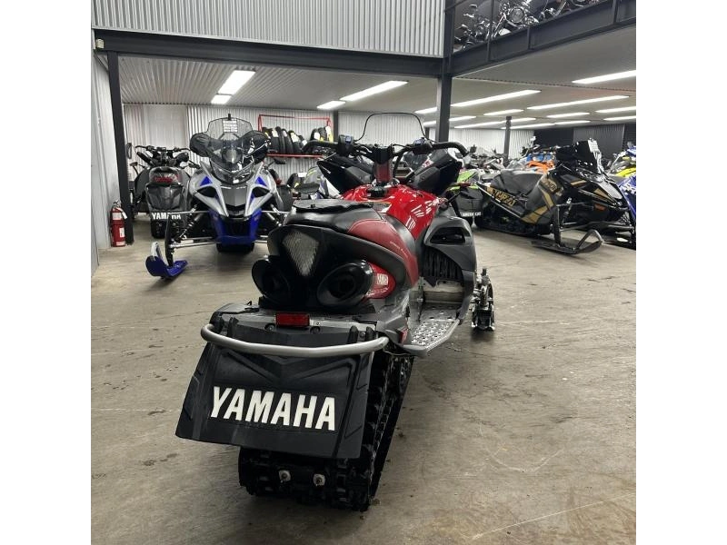 Yamaha Apex 2014 alt