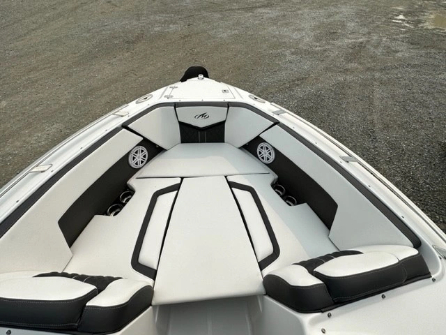 Monterey Boats 238ss Inboard Mercury 6.2l 2024 alt