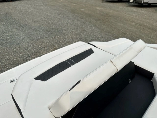 Monterey Boats 238ss Inboard Mercury 6.2l 2024 alt