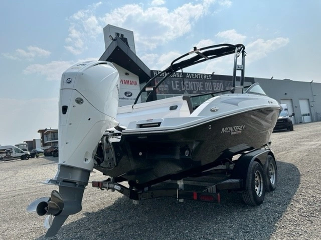 Monterey Boats M225 Bowrider Mercury Ob 250hp V8 2024 alt