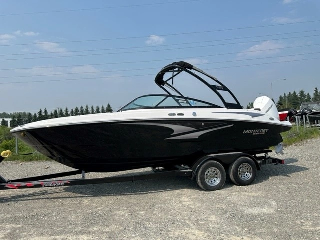 Monterey Boats M225 Bowrider Mercury Ob 250hp V8 2024 alt