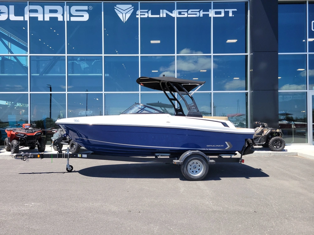 Bayliner Vr4 2023 alt