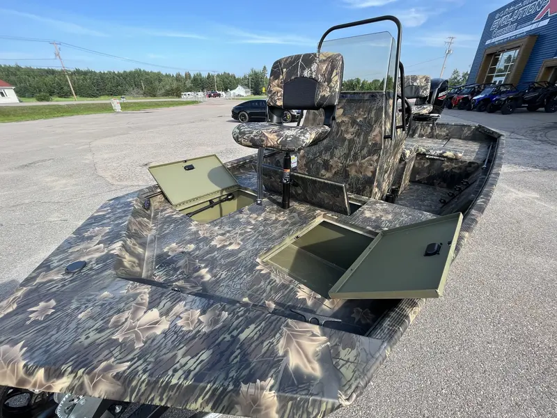 2024 Crestliner JON RETREIVER 1660 CAMOUFLAGE jet boat 40